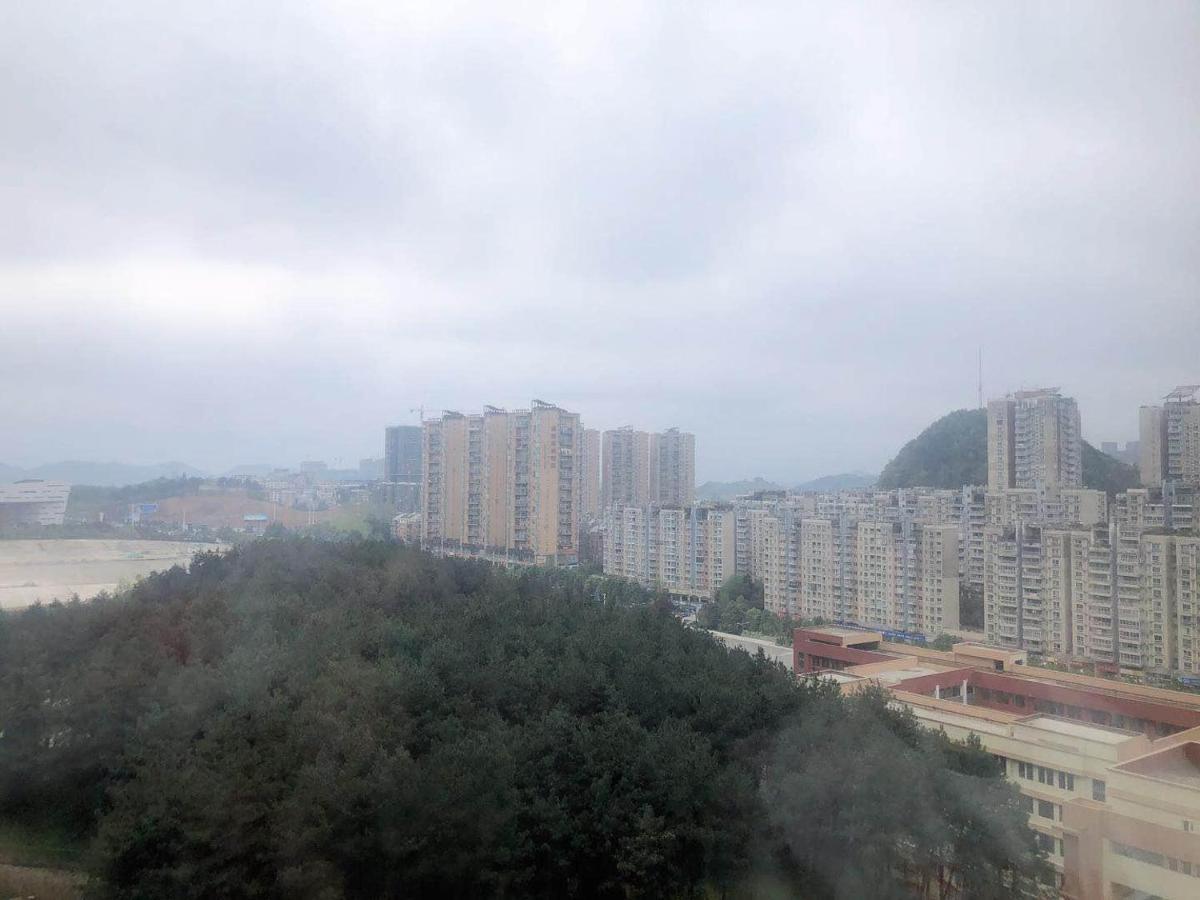 Iu Hotel Guiyang Olympic Sports Center China Resources Vientiane Kültér fotó